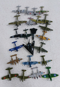 (1) Model Planes