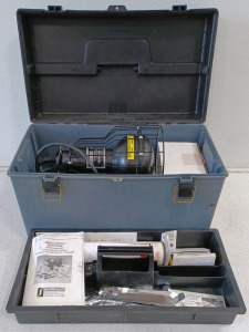 (1) Spectroline UV Fluorescent Leak Detection System Built in Ballast Black Light Lamp feat. The GLO-STICK Capsules