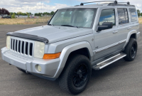 2006 JEEP COMMANDER - AFTERMARKET RIMS - 4X4!