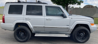 2006 JEEP COMMANDER - AFTERMARKET RIMS - 4X4! - 7