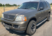 2004 FORD EXPLORER - AFTERMARKET RIMS!
