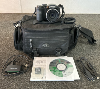 FujiFilm Finepix Compact Digital Camera W/ Case, Owner’s Manual, Adapter Cables & Micro SD Card Adapter