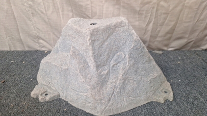 Fake Rock Garden Decor..BBFN