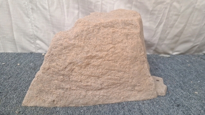 Fake Rock Garden Decor..BBFN