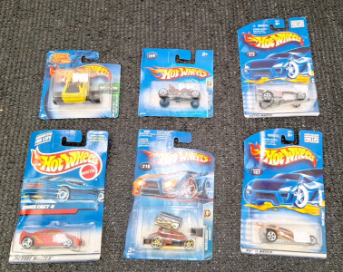 (6) Assorted Hot Wheels Toy Vehicles