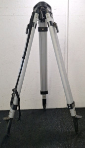 (1) Aluminum Surveyors Tripod