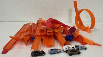 (100+ Pieces) Vintage & Modern Hot Wheels Track W/ Cars