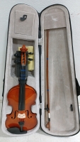 Violin w/ Hardcase (1) Chair w/ Instrustment Rest