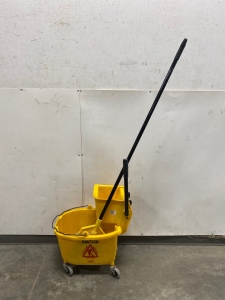 Clean Co. Mop Bucket