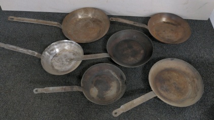 (6) Frying Pans