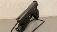 Glock 19 Gen 3 9MM w/Case - BERY609 - 6