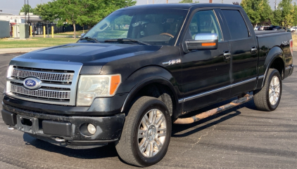2010 FORD F-150 - 4X4!