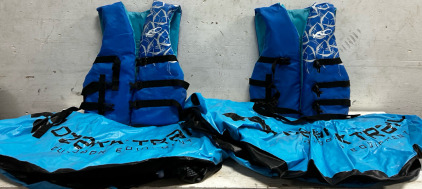 (2) Floating Tubes, And LifeJackets
