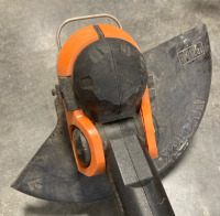 2 Weedwhackers (14&rdquo; GrassHog & 12&rdquo; 30cm Worx) - 6