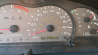 2002 TOYOTA SEQUOIA - 4X4! - 32