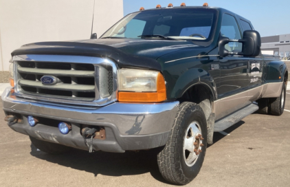 1999 FORD F-350 - TURBO DIESEL - 4X4!
