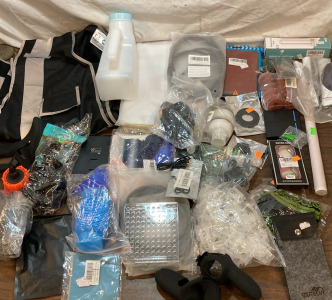 Tote Full! Gaming Accessories, Hardwear, Fantasy Football Mats & More