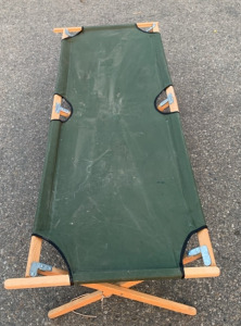 Byer Wood/ Canvas Cot