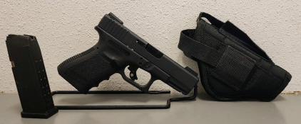 Glock 23 .40SW Semi Automatic Pistol With Hip Holster-- NKC574