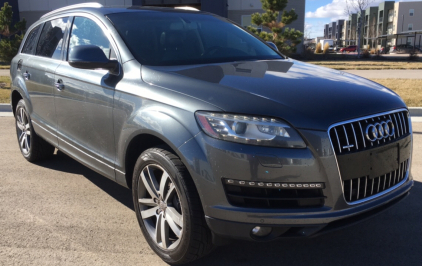 2015 AUDI Q7 - AWD - MOONROOF!!