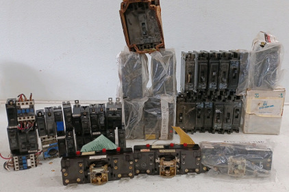 (42) Circuit Breaker Switches