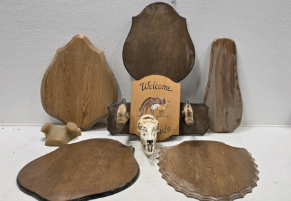 Assorted Wall Displays