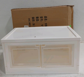 (7) Storage Containers / Totes w/ Lid