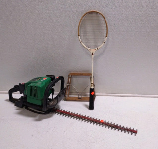 22" Excalibur Weed Eater & Badminton Rack w/ Clamp