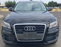2012 AUDI Q5 - AWD! - 2