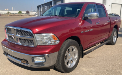 2011 RAM 1500 LARAMIE - 4X4!