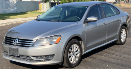 2013 VOLKSWAGEN PASSAT - 85K MILES!