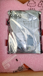 (1) NEW! HP 4TB Hard Drive