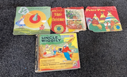 (4) Vintage Golden Records And Uncle Wiggly Book With CD