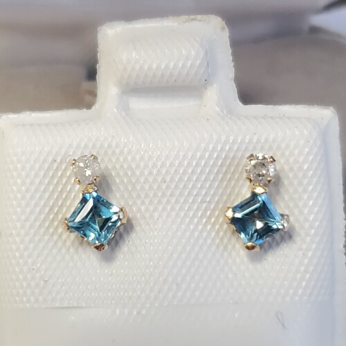 $500 10K Blue Topaz(0.44ct) Diamond(0.06ct) Earrings