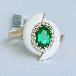 $4,510 Value, 14K Gold Emerald & Diamond Ring