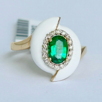 $4,510 Value, 14K Gold Emerald & Diamond Ring