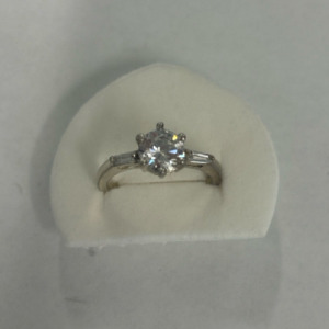 Silver CZ Ring ( Size 7 )