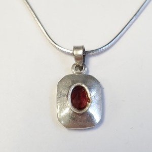 $160 Silver Garnet 16" Necklace