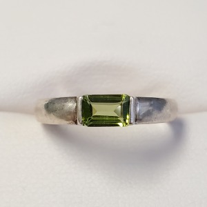 Silver Ring ( Size 5.5 )
