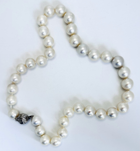 $9,450 Value, GIA South Sea Pearl Necklace