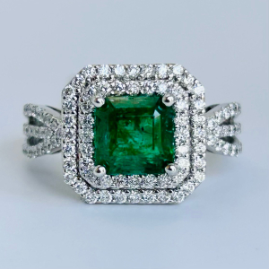 $12,185 Value, 14K Gold Emerald & Diamond Ring