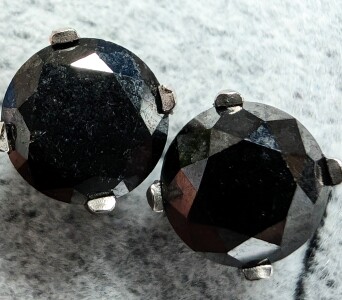 $1800 14K 1G Black Diamond 1.88Ct Earrings