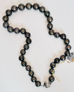 $9,800 Value, Tahitian Pearl Necklace