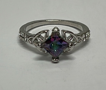 Sterling Silver Square Cut & Faceted Rainbow Topaz Ladies Ring Size 8-1/2