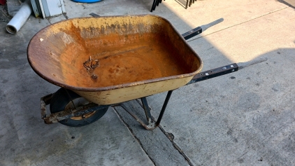 Wheelbarrow 28x38