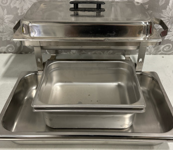 (3-12&rdquo;x20&rdquo;x3&rdquo;) Catering Serving Trays (2-10&rdquo;x12&rdquo;x4&rdquo;) Catering Serving Trays (1) Lid (1) Stand