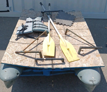 (1) Hobie Float Cat Pontoon Style w/ Oars (1) Cabela's Adult XL-XXXL Life Jacket