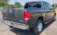 2010 NISSAN TITAN - 4X4! - 6