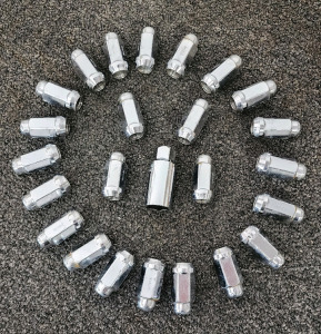 (24) 14mm1.50 Lug Nuts- New In Box And Matching Socket