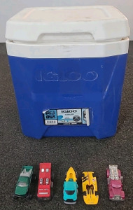 Igloo 12Quart cooler and hot wheels (6pc)